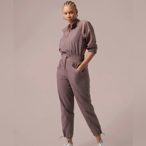 ATHLETA x Alicia Keys Utility Jumpsuit - Picture 3 of 13